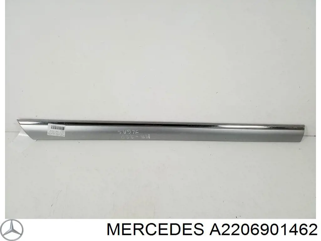 Moldura da porta traseira direita superior para Mercedes S (W220)