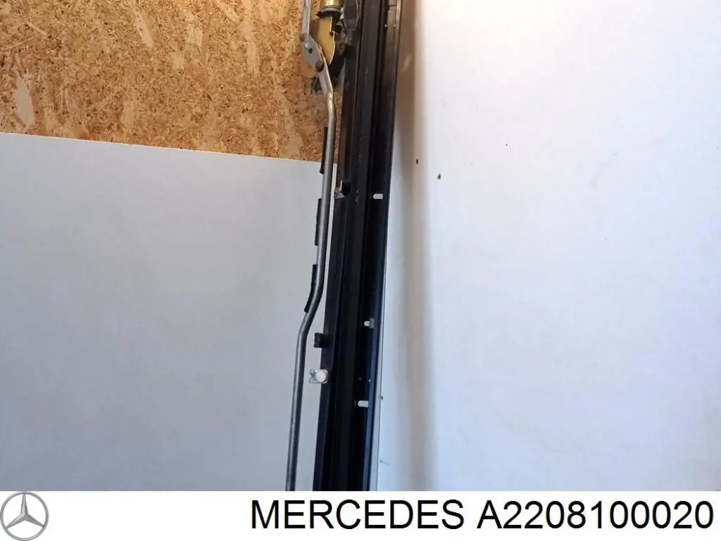 A2208100020 MERCEDES Cortina De La Puerta Trasera original y equivalente
