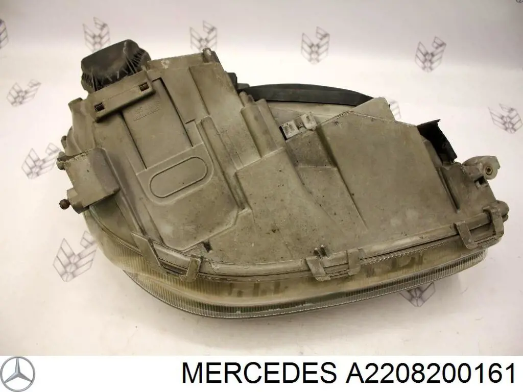 Купить LPF562 Magneti Marelli Фара левая передняя