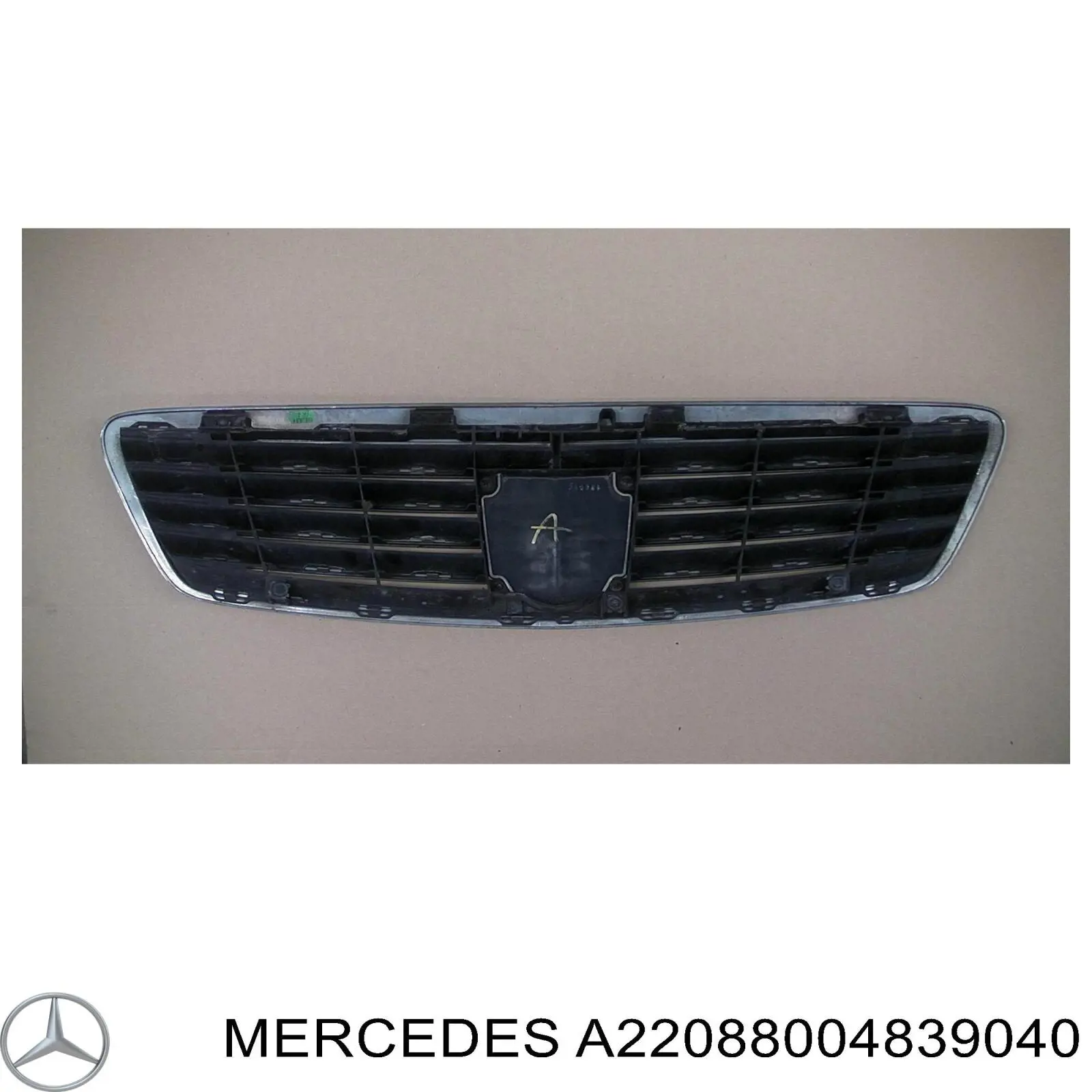 Облицовка радиатора Mercedes 2208800483 цена, от 143.18 USD