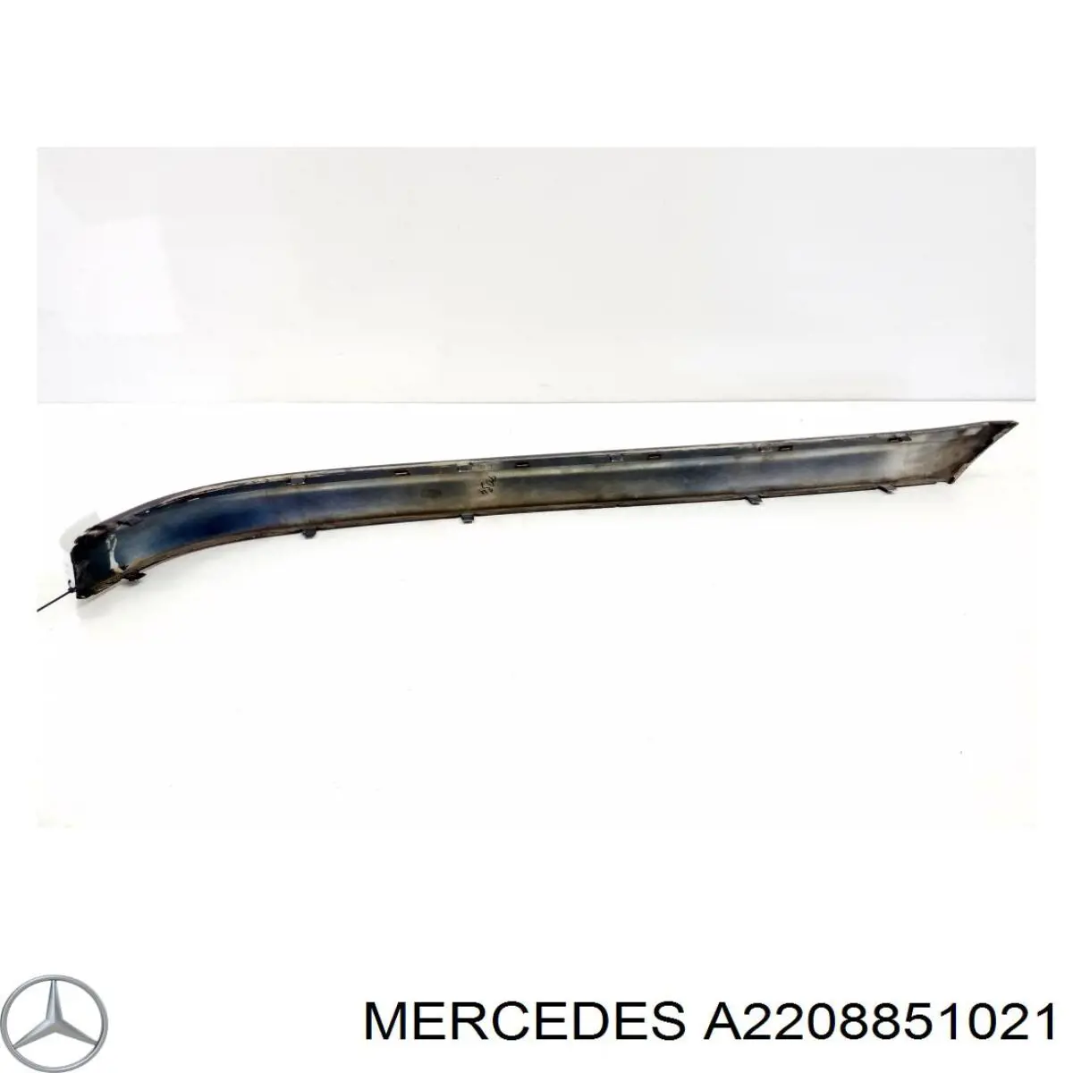 Купить 2208851021 Mercedes Накладка бампера заднего правая