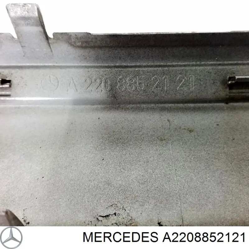  2208852121 Mercedes