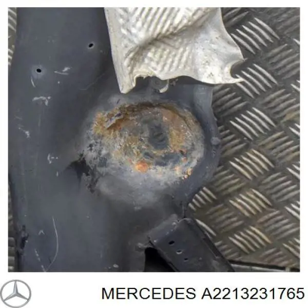 Передний стабилизатор A2213231765 Mercedes