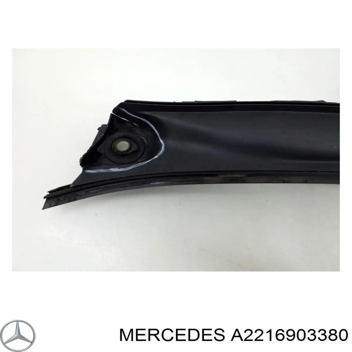 Молдинг опускного стекла двери передней левой Mercedes 2216903380 цена, от 25.40 USD