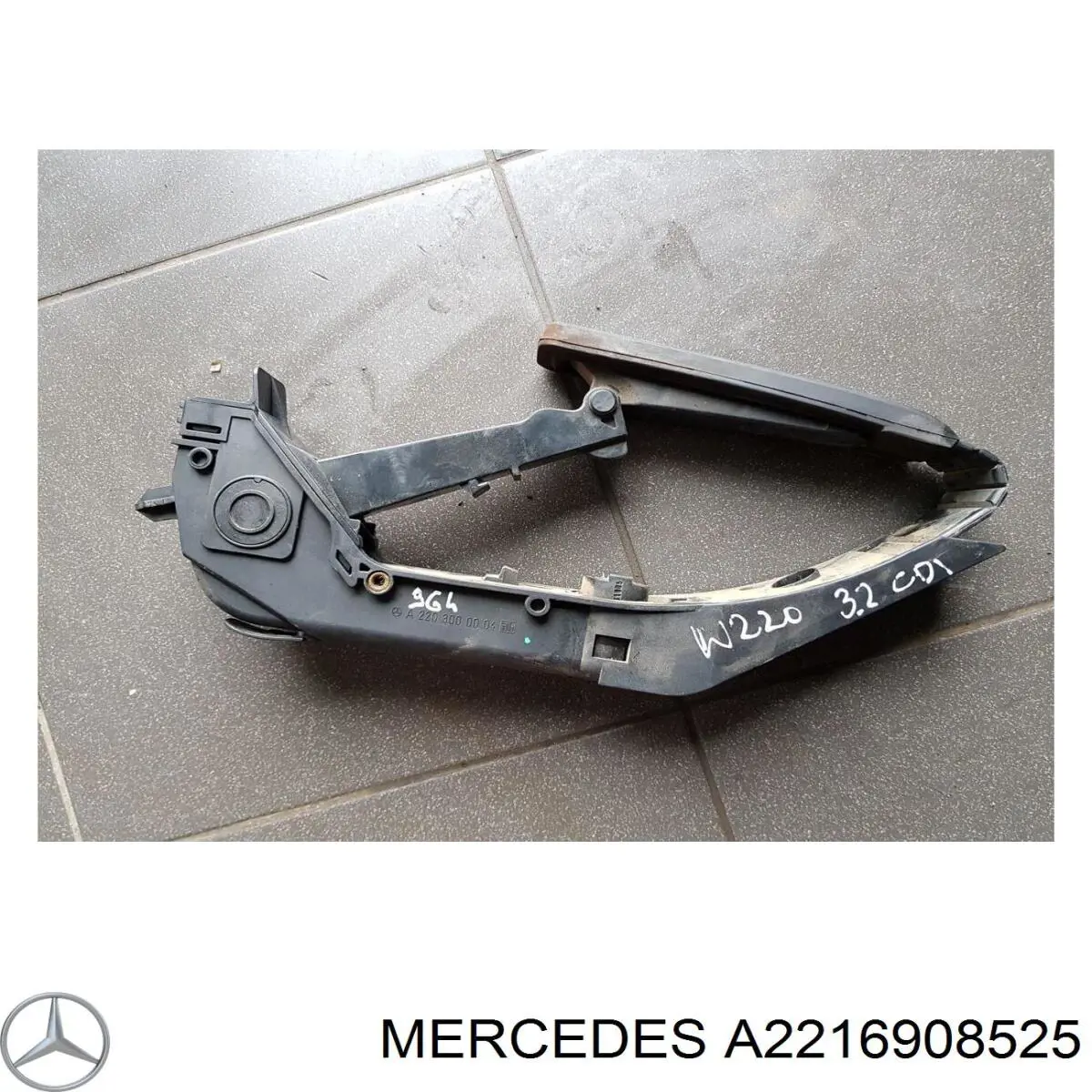 A2216908525 Mercedes 