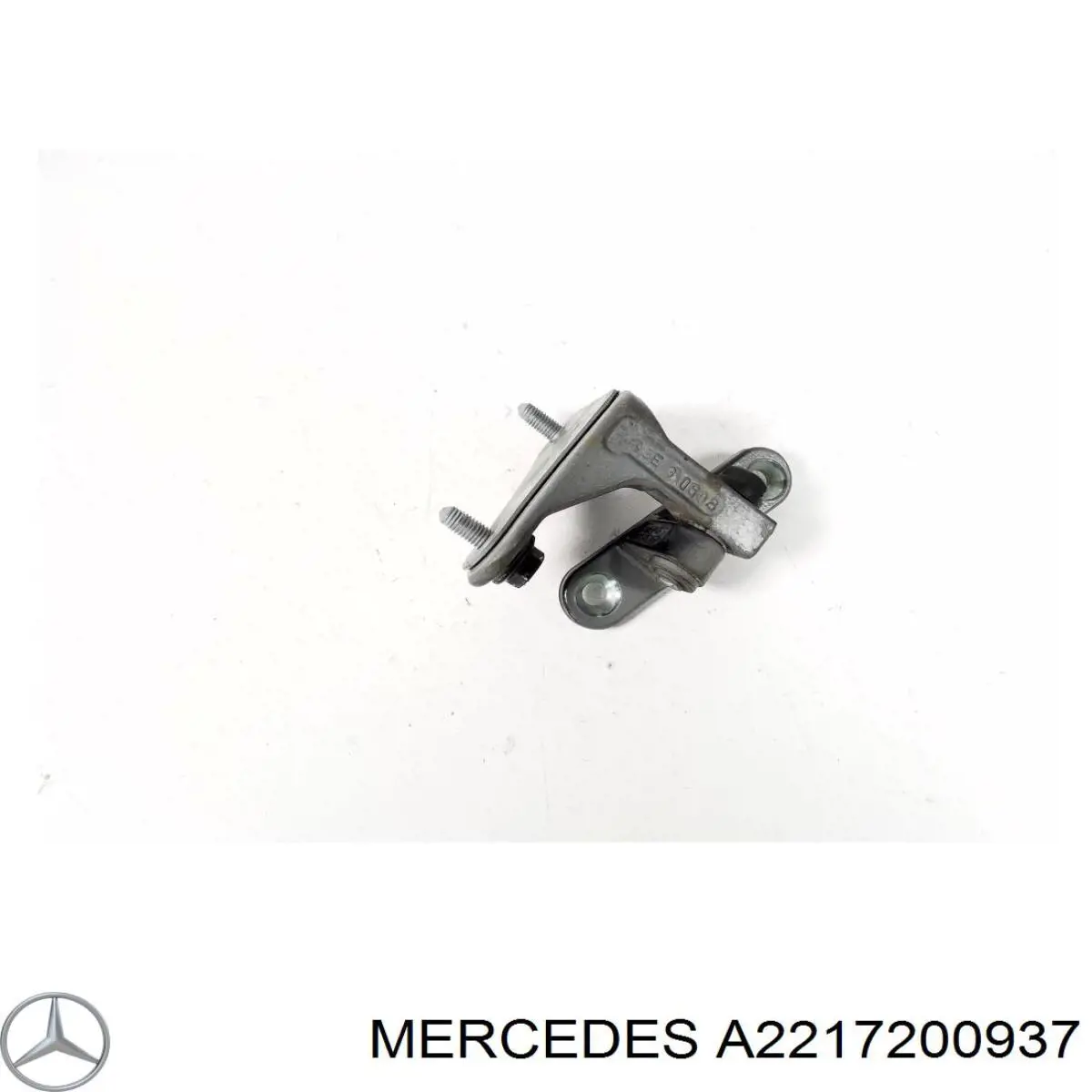 A2217200937 Mercedes Петля передней двери левая