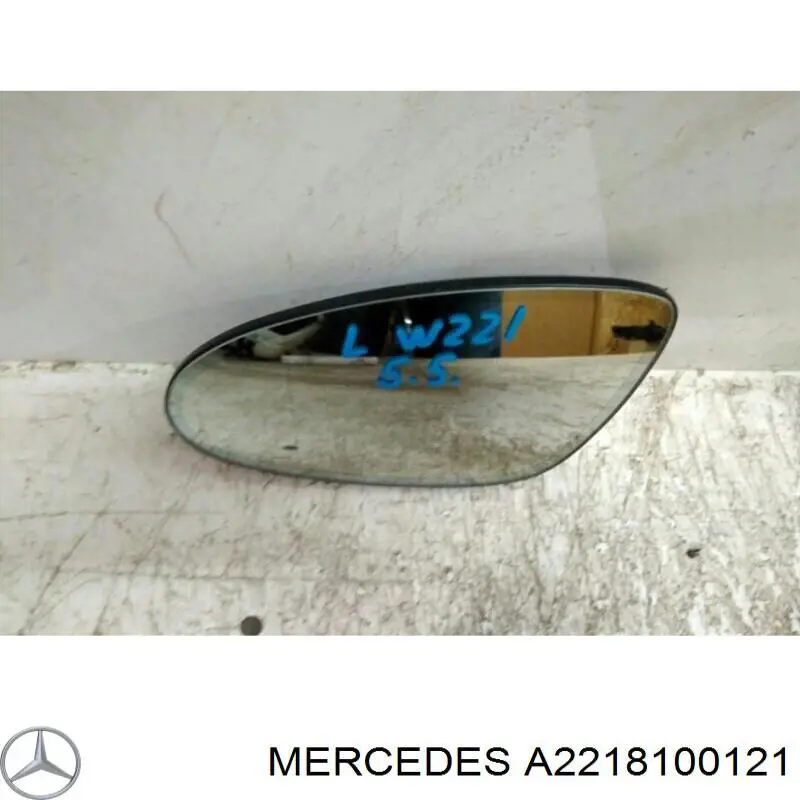 Зеркальный элемент левый Mercedes 2218102721