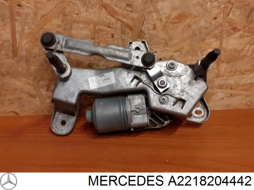 Мотор стеклоочистителя лобового стекла правый Mercedes A2218204442 цена, от 63.35 USD