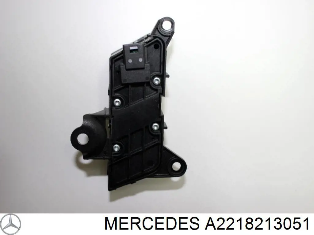  Mercedes A2218213051 цена, от 12.67 USD