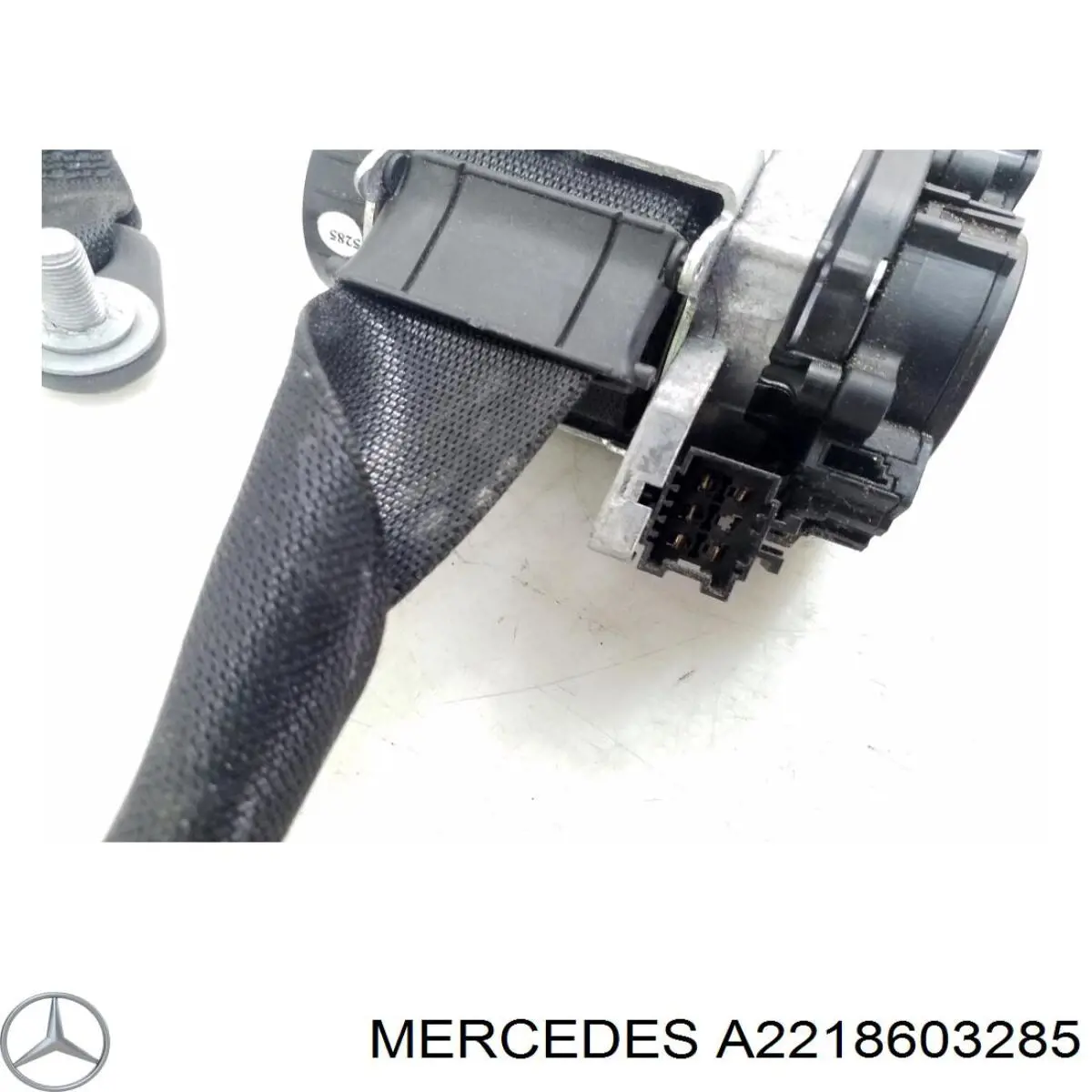 Купить A2218603285 Mercedes Ремень безопасности