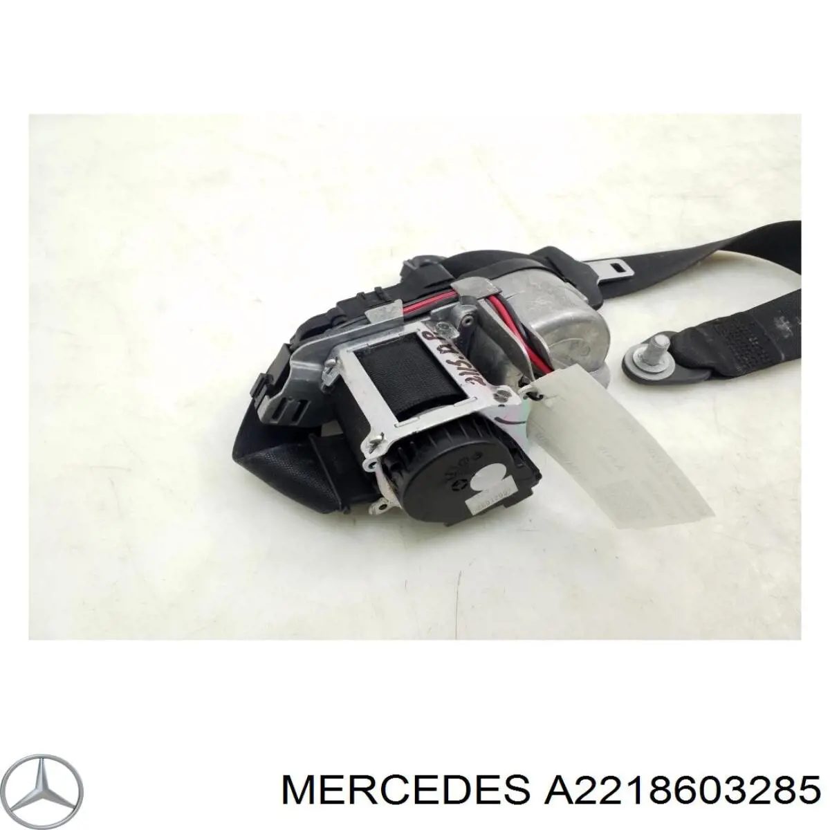 Ремень безопасности передний правый Mercedes A2218603285 цена, от 51.74 USD