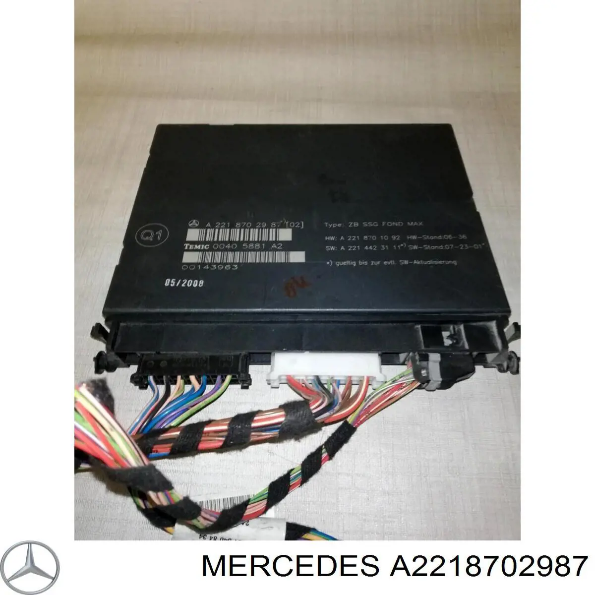 Монитор (дисплей) переднего подголовника Mercedes 2219002202 цена, от 22.80 USD