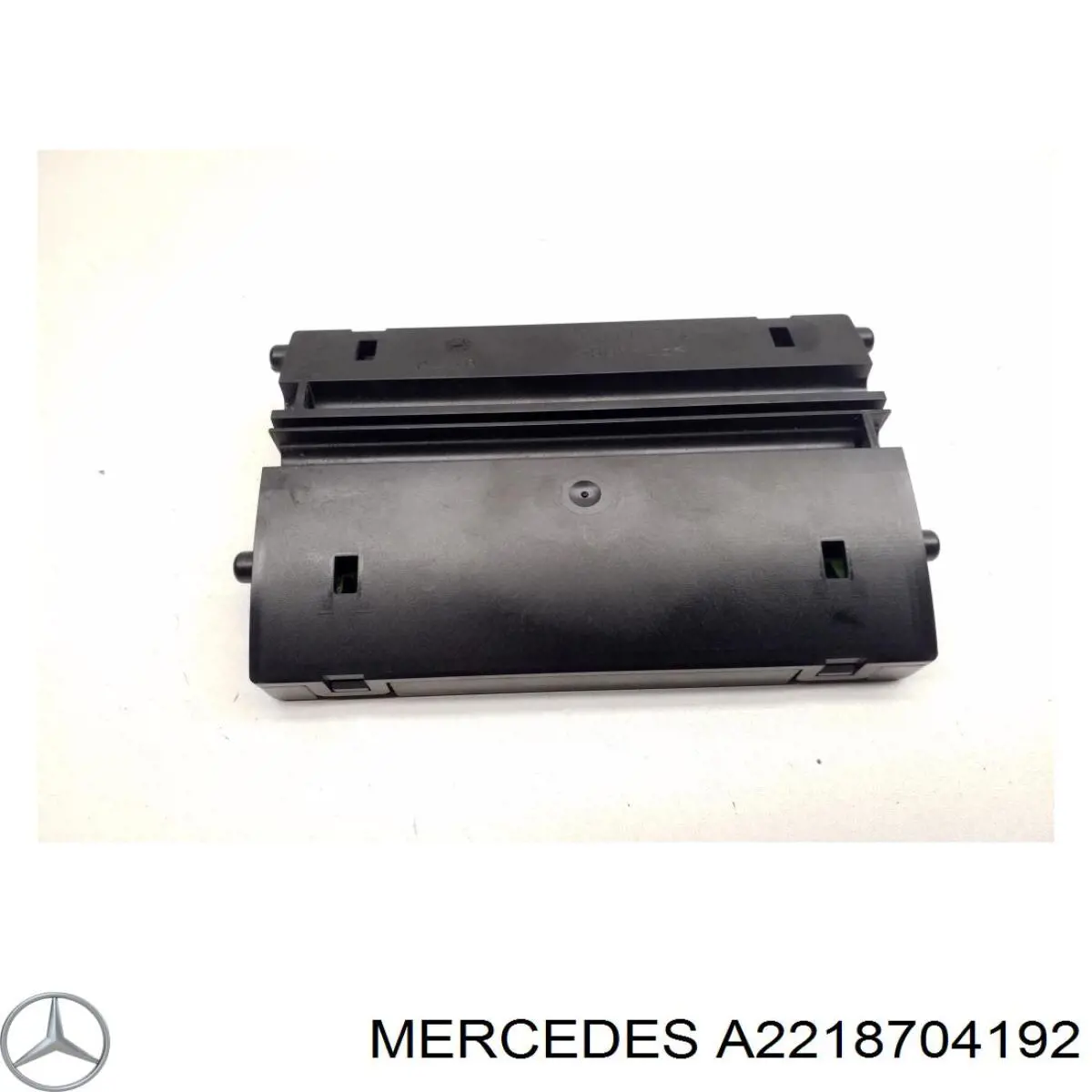  2218704192 Mercedes