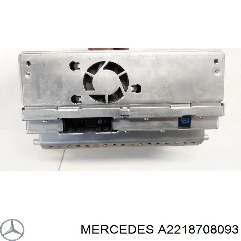 2218703095 Mercedes Радиоприемник