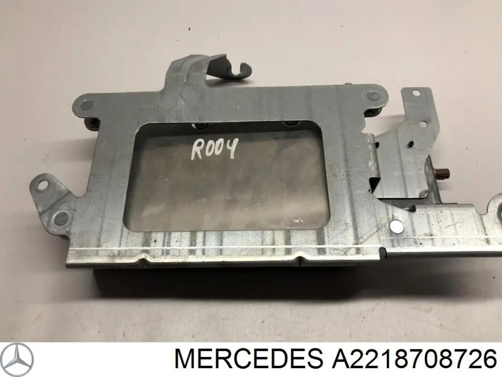  Mercedes A2218708726