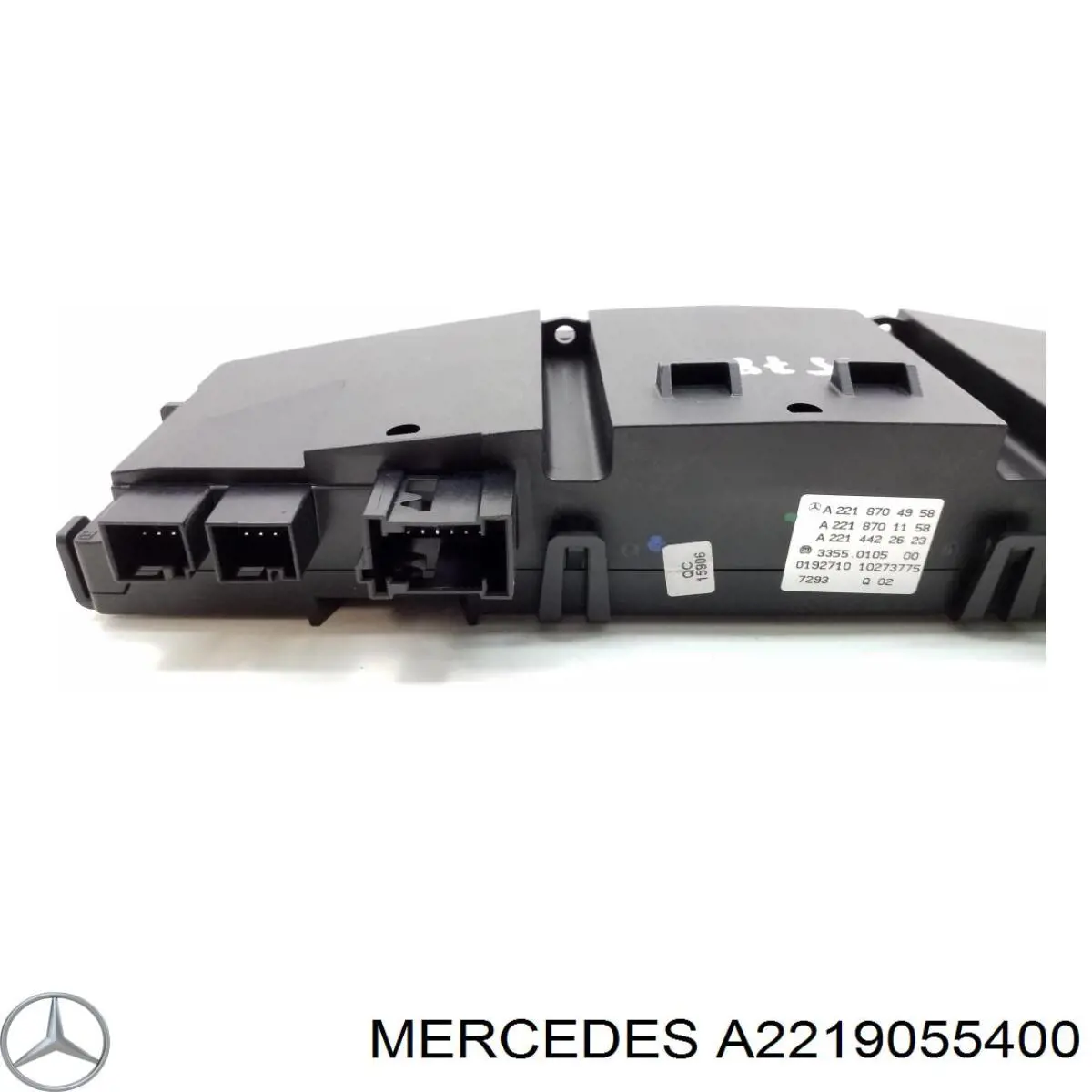 Блок кнопок центральной консоли Mercedes A2219055400 цена, от 99.04 USD