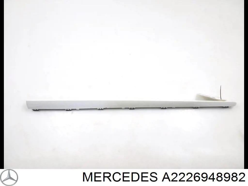  22269489829999 Mercedes