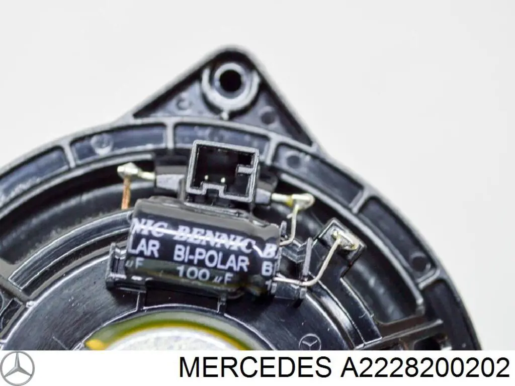 Купить 2228200202 Mercedes Динамик передней двери