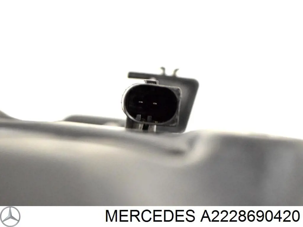 Бачок омывателя лобового стекла Mercedes 2228690420 цена, от 41.84 USD