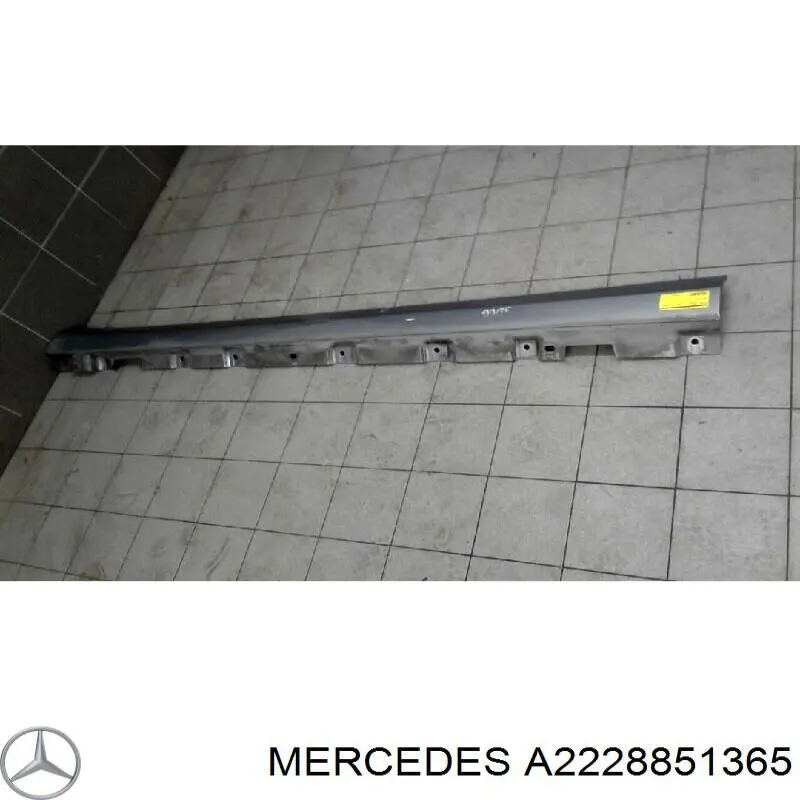 A2228851365 Mercedes 