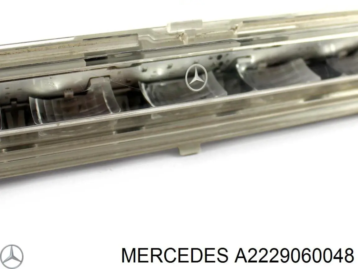 Задняя противотуманка Autotechteile 1208241 цена, от 54.69 USD