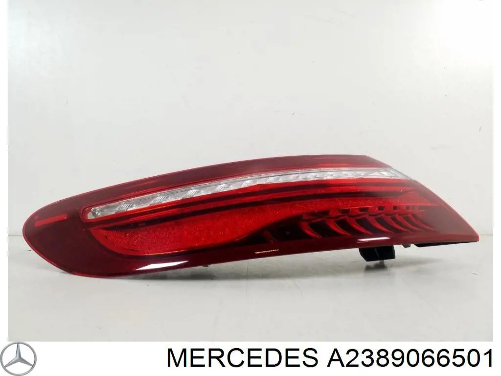 Задняя левая внешняя фара Mercedes A2389066501 цена, от 308.62 USD