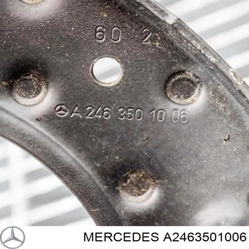 Купить A2463501006 Mercedes Рычаг задней подвески верхний