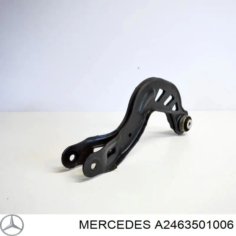 Верхний рычаг задней подвески Mercedes A2463501006
