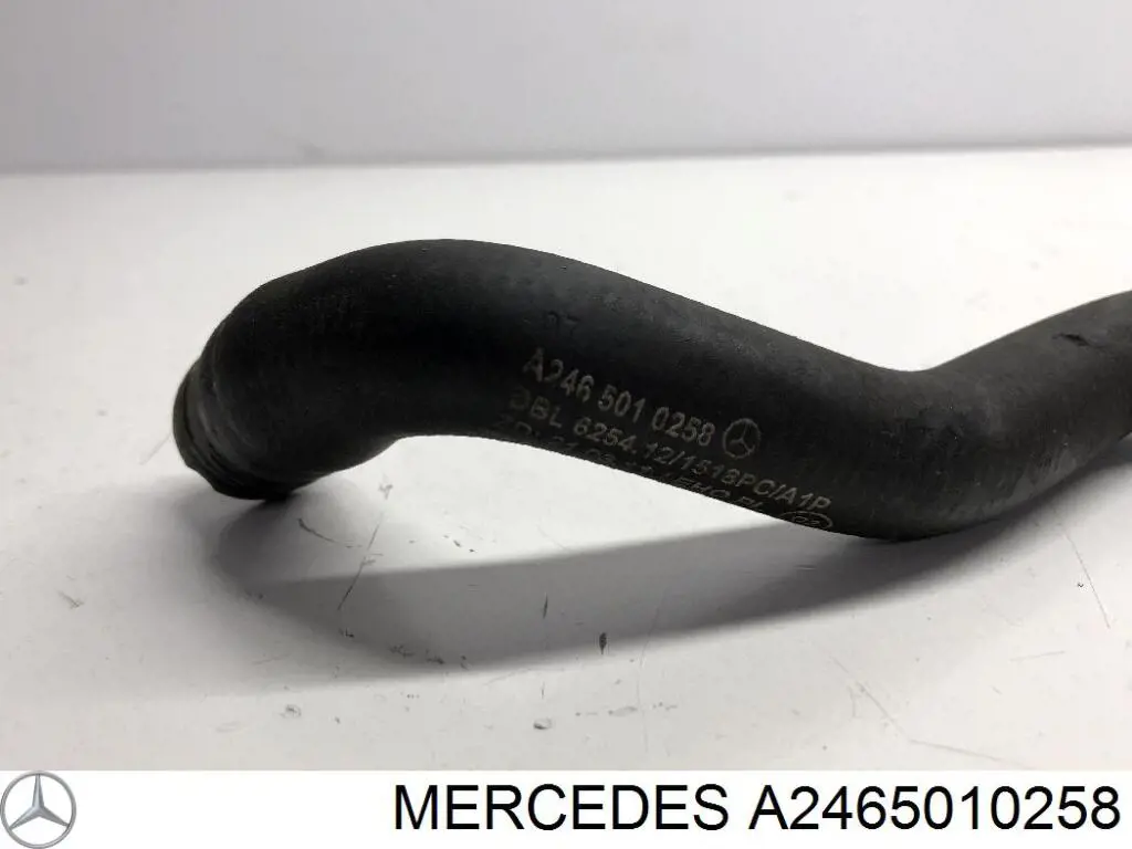 Шланг/патрубок системы охлаждения на Mercedes CLA (X117)