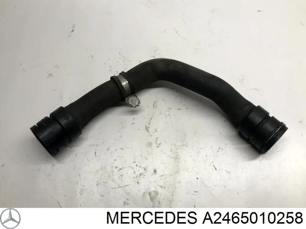 Патрубок системы охлаждения A2465010258 Mercedes