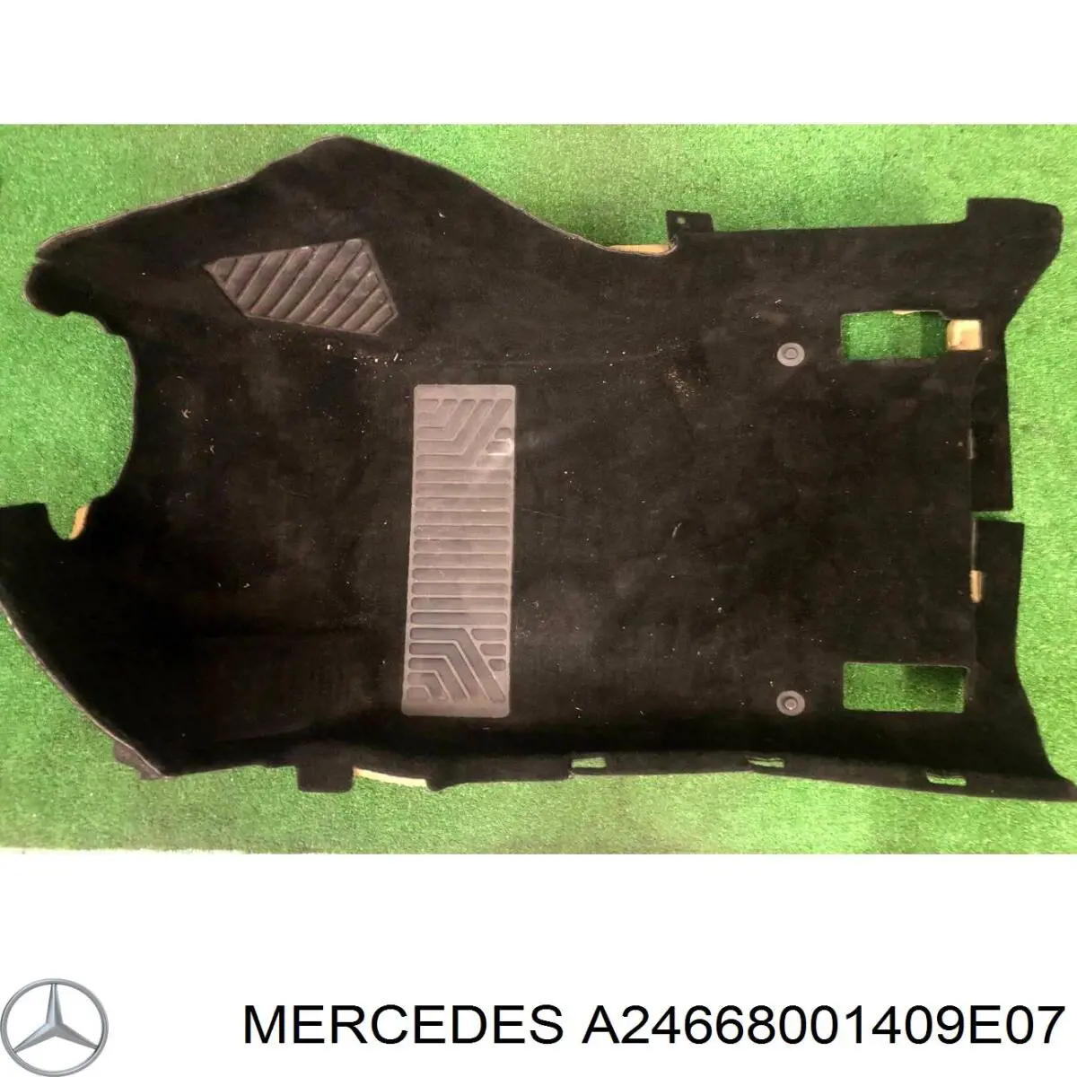 A24668001409E07 Mercedes 