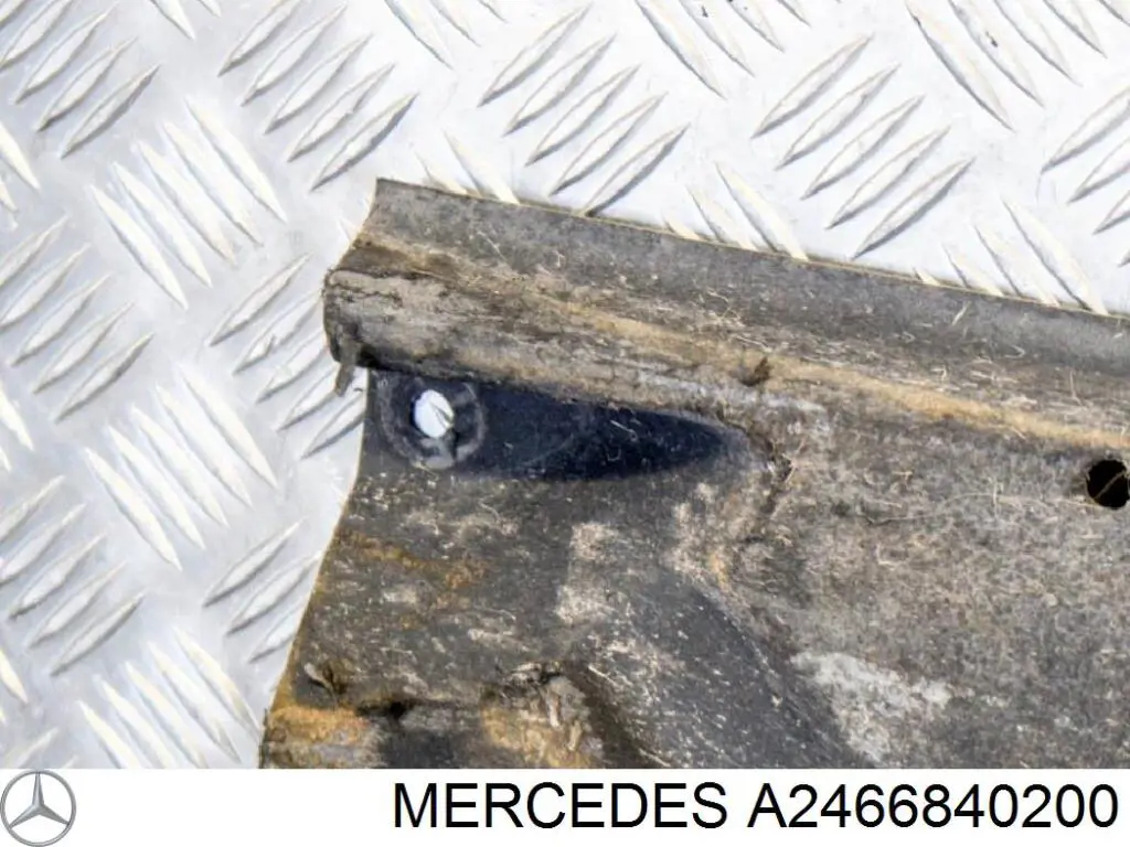 Защита днища правая Mercedes A2466840200 цена, от 38.09 USD