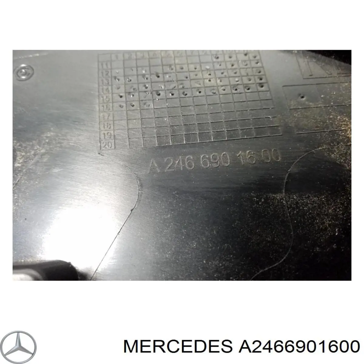 Купить A2466901600 Mercedes Обшивка стойки кузова внутренняя задняя левая