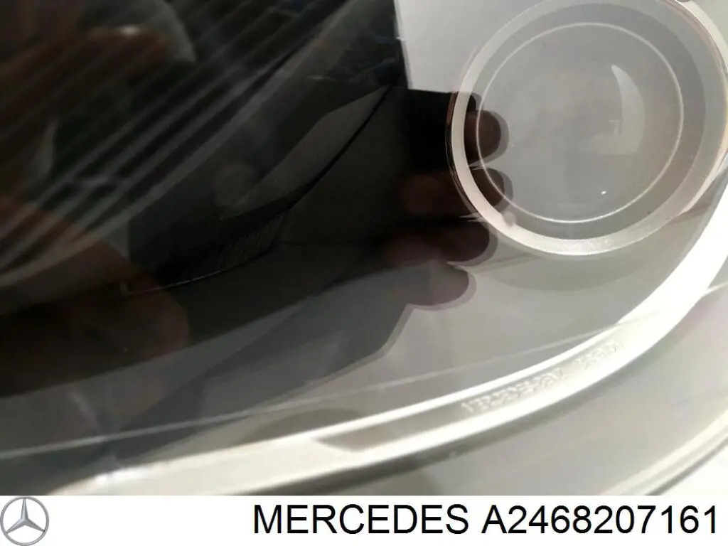 2468207161 Mercedes Фара