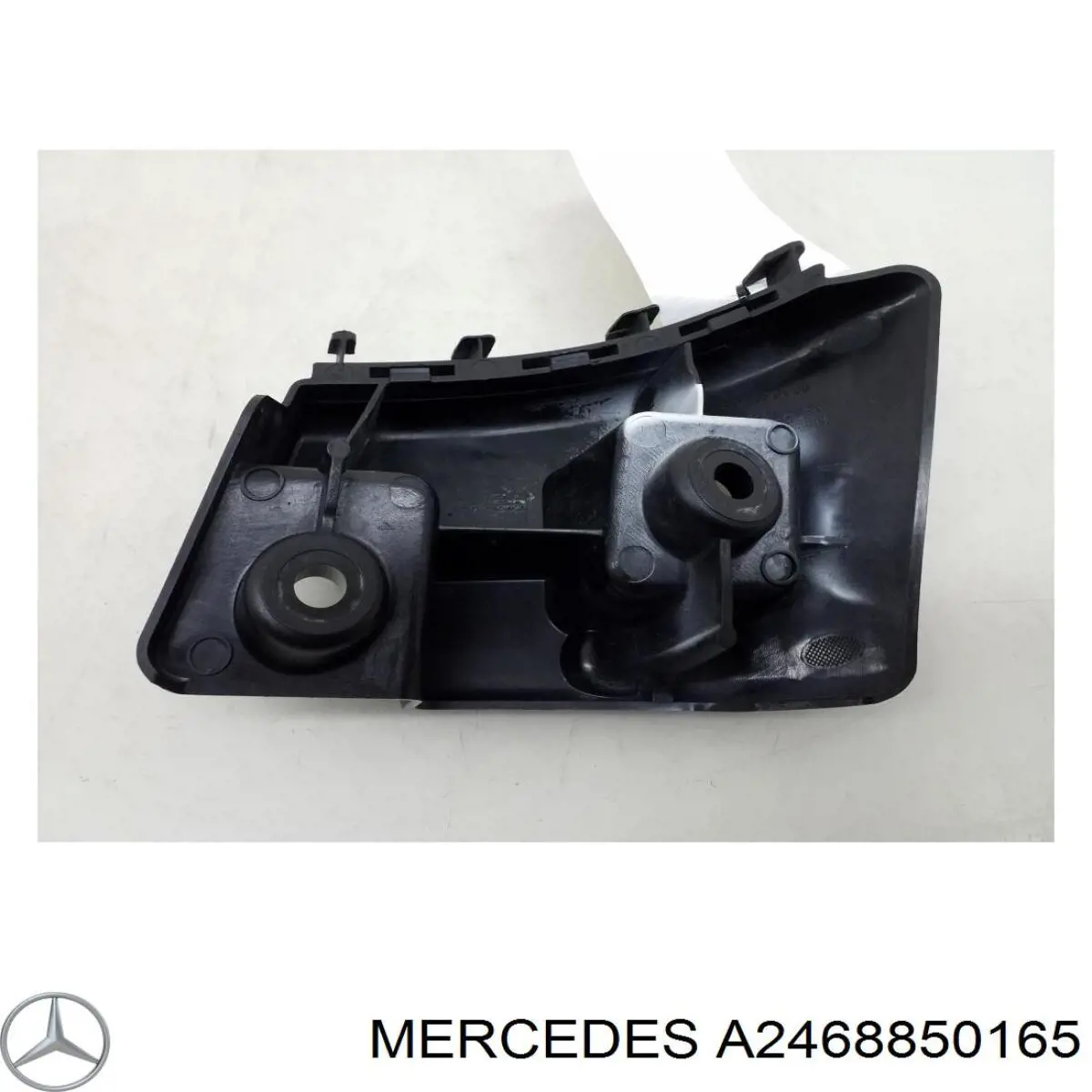 Купить 2468850165 Mercedes Левый кронштейн крепления бампера заднего