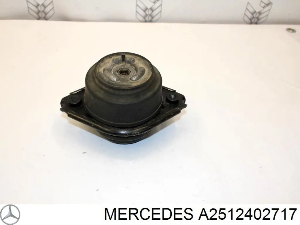 A2512402717 Mercedes Опора двигателя, левая/правая