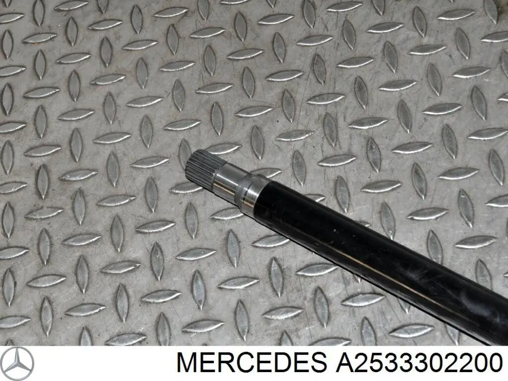 A2533302200 Mercedes полуось (привод передняя правая)