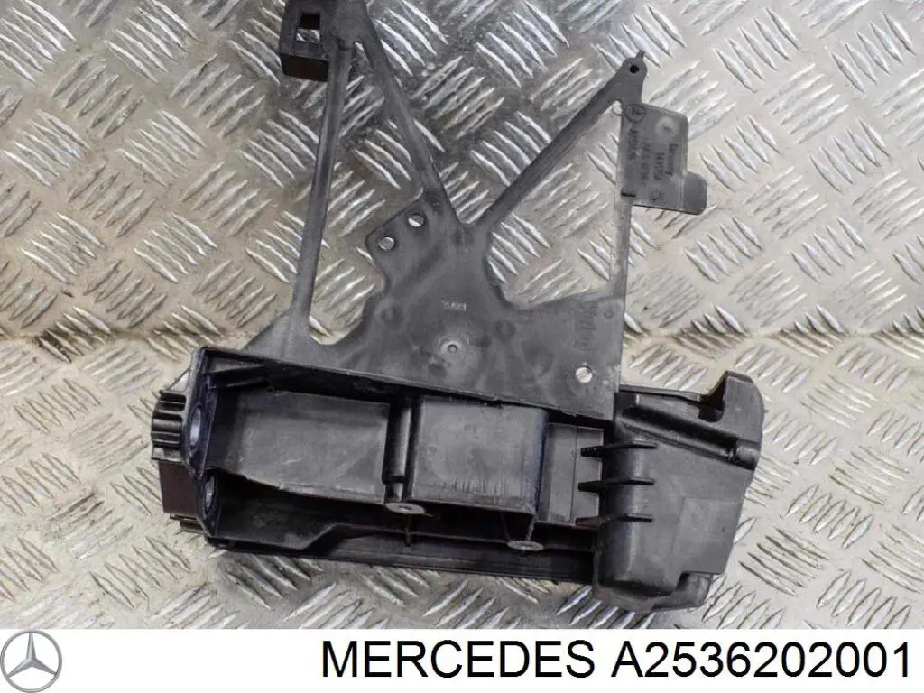 Поперечины багажника крыши, комплект A2536202001 Mercedes