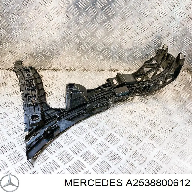 Купить A2538800612 Mercedes Кронштейн бампера заднего внешний правый