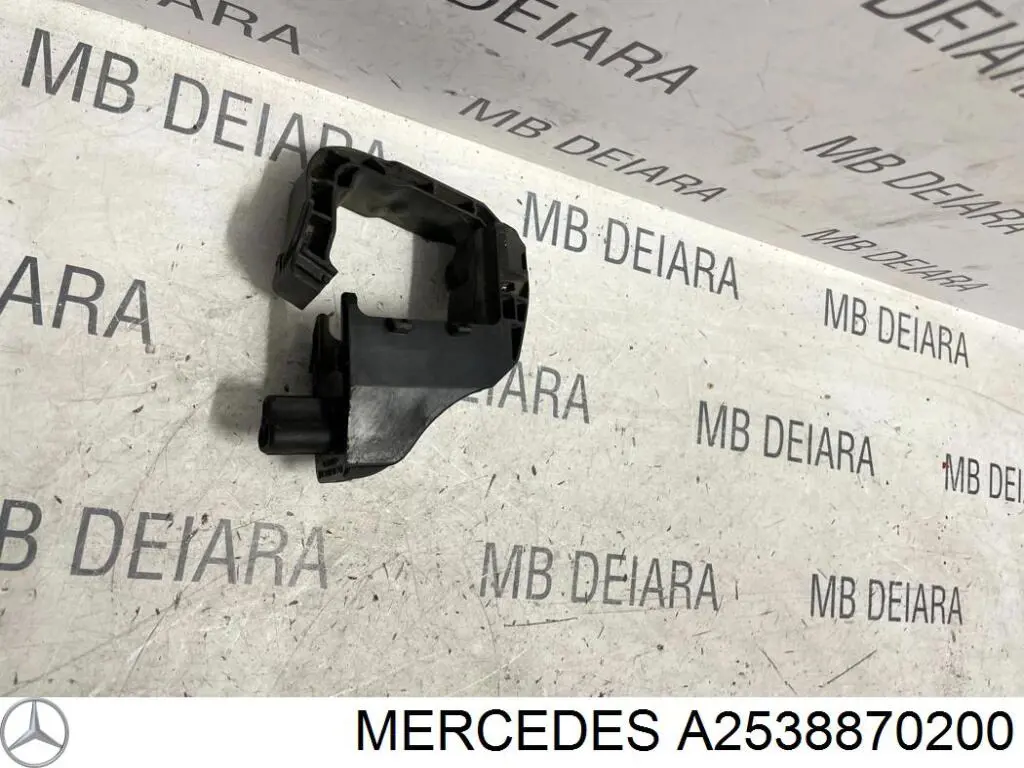 Воздуховод (дефлектор) радиатора Mercedes A2538870200 цена, от 21.54 USD