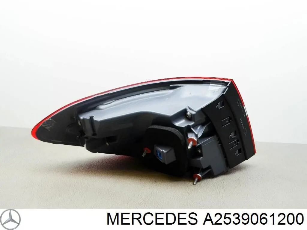 Задний фонарь A2539061200 Mercedes