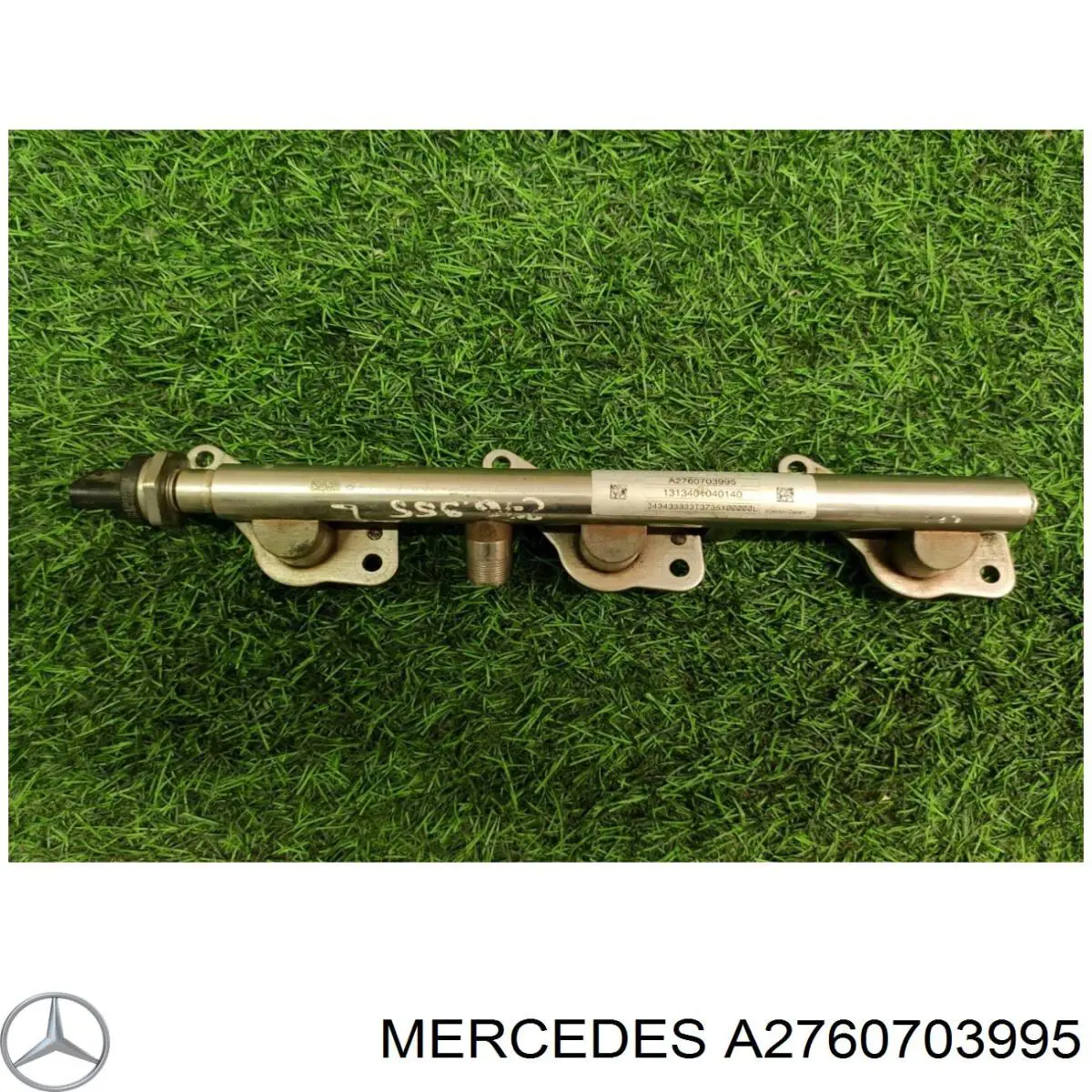 A2760703995 Mercedes распределитель топлива (рампа левый)