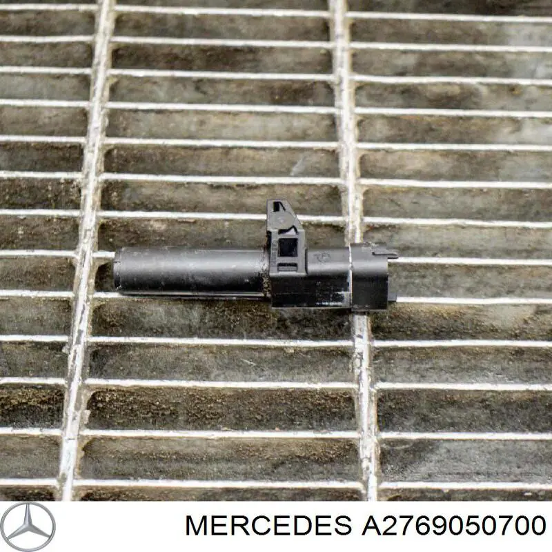 Датчик коленвала A2769050700 Mercedes