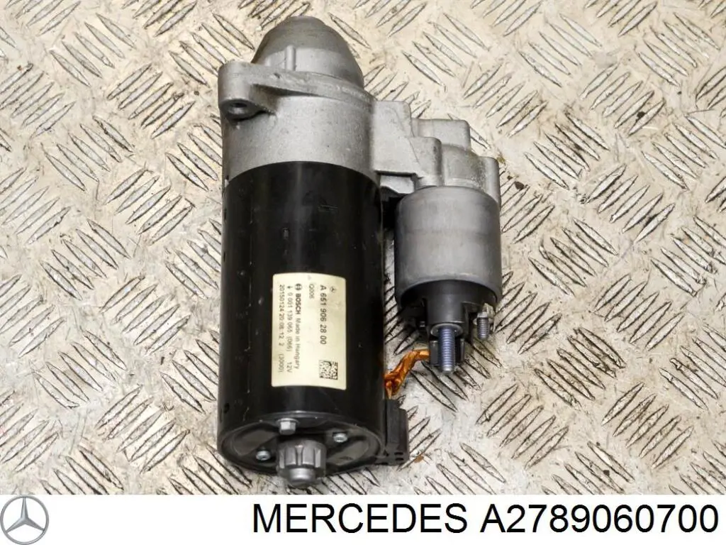 Стартер двигателя Mercedes 2789060700