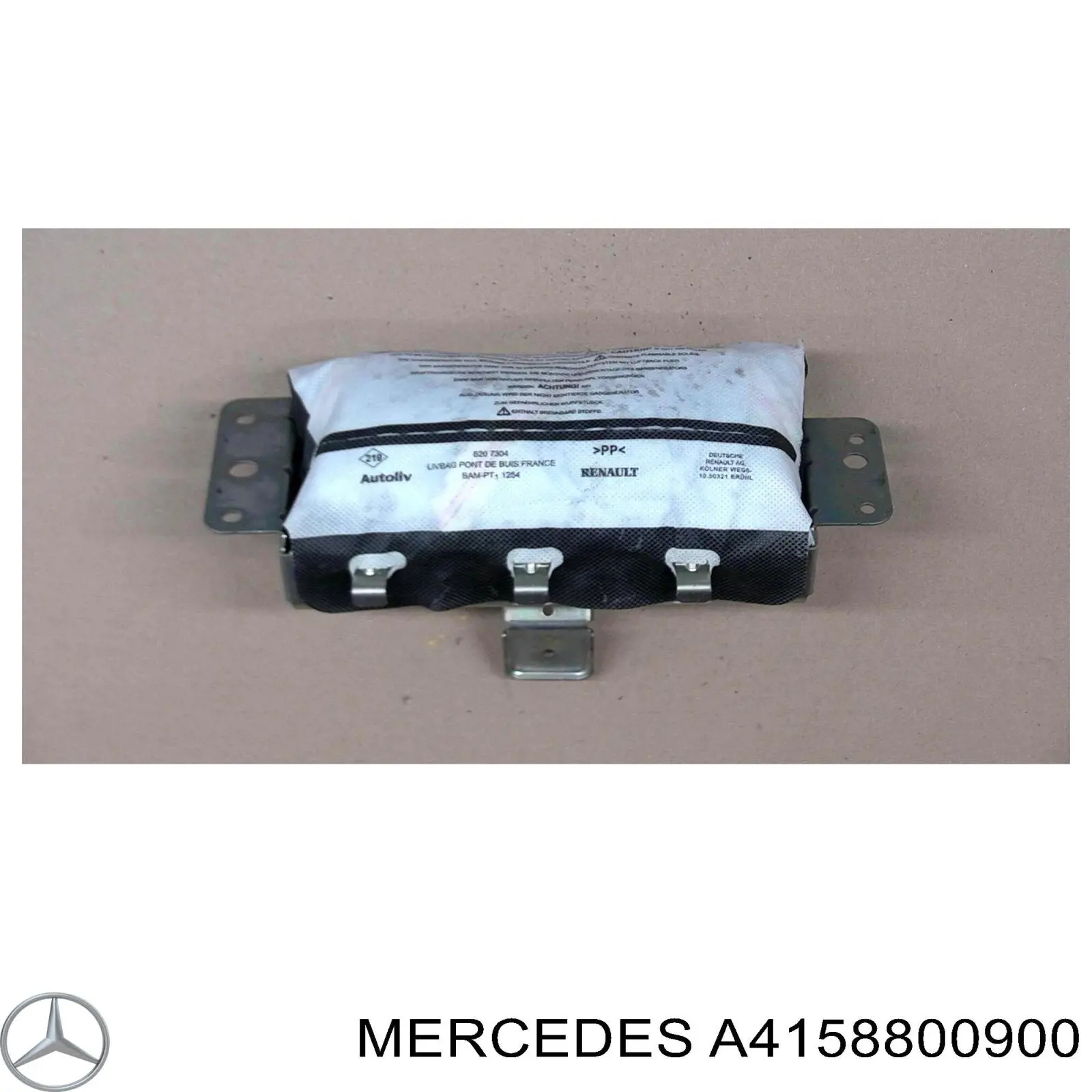 Крыло переднее правое 4158800206 Mercedes
