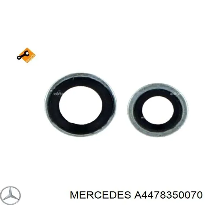 Радиатор кондиционера Mercedes A4478350070