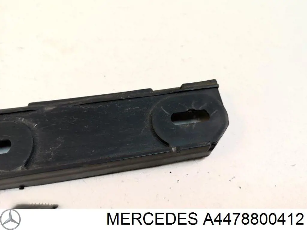Направляющая заднего бампера левая FPS FP4629961 цена, от 29.30 USD