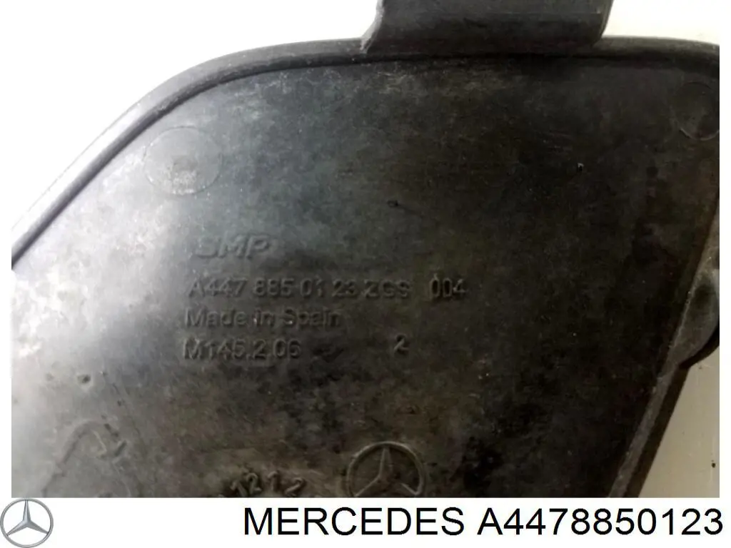 Заглушка бампера буксировочного крюка передняя левая Mercedes A44788501239999 цена, от 14.02 USD