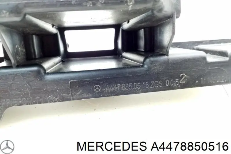 A4478850516 Mercedes Наполнитель заднего бампера