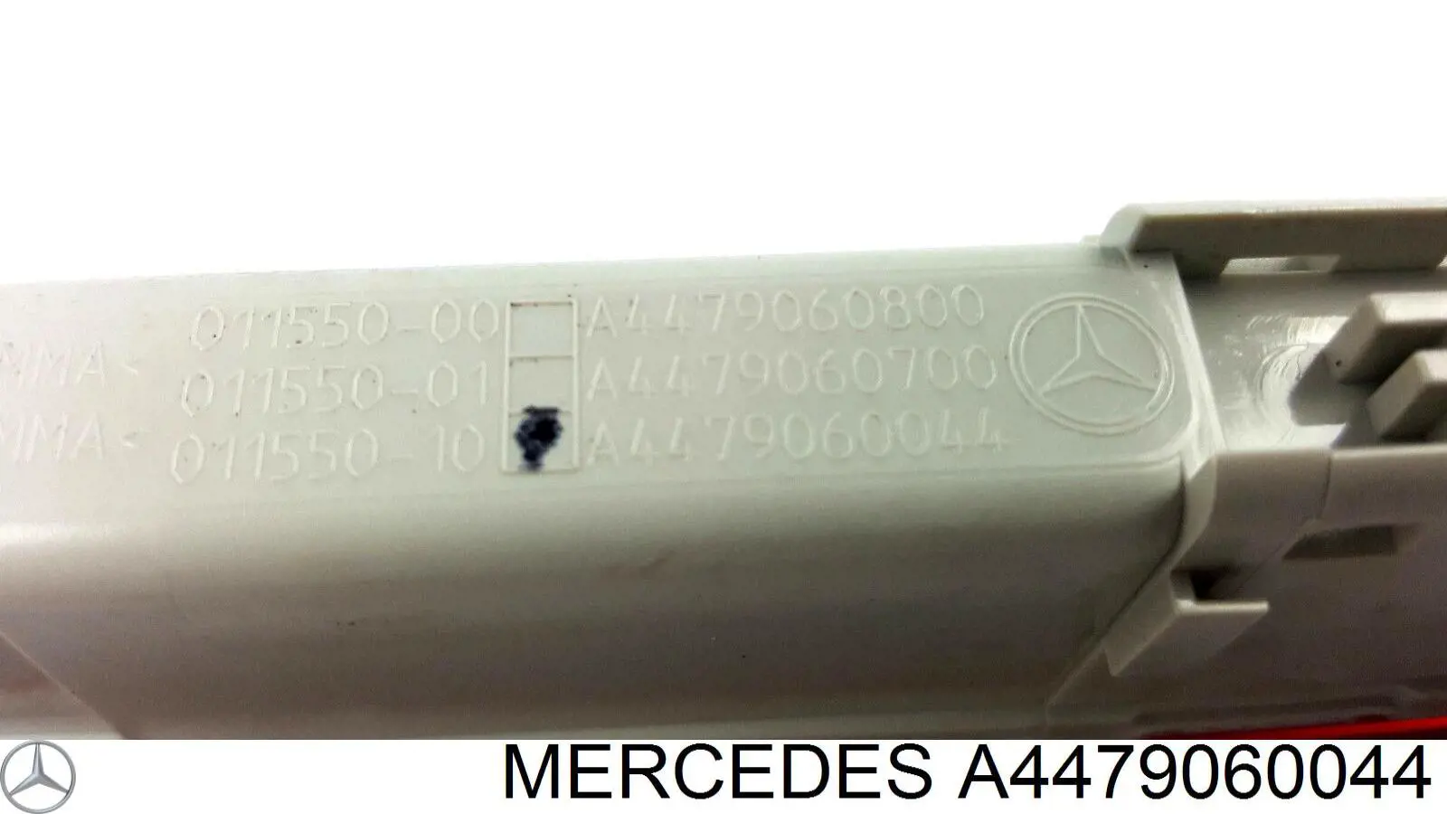 A4479060044 Mercedes Фонарь сигнальный